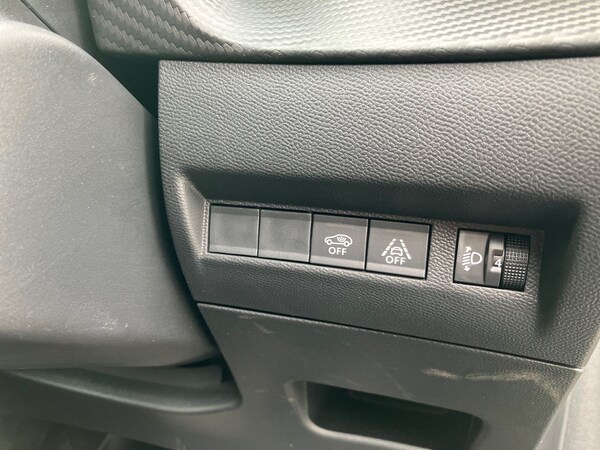 Used Peugeot 208 2022 for sale - 76097430: Photo 39