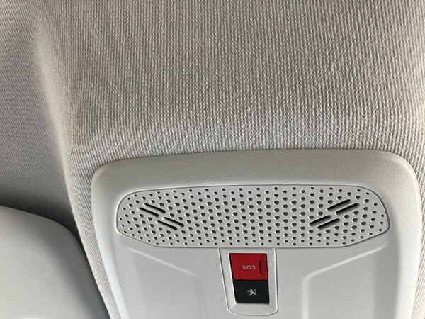 Used Peugeot 208 2022 for sale - 76097430: Photo 43