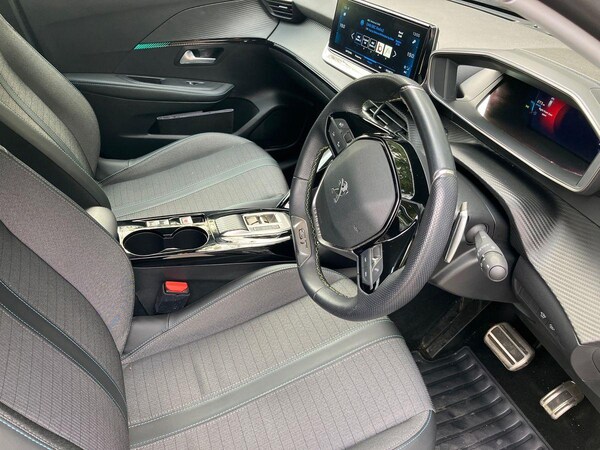 Used Peugeot 208 2022 for sale - 76097430: Photo 9