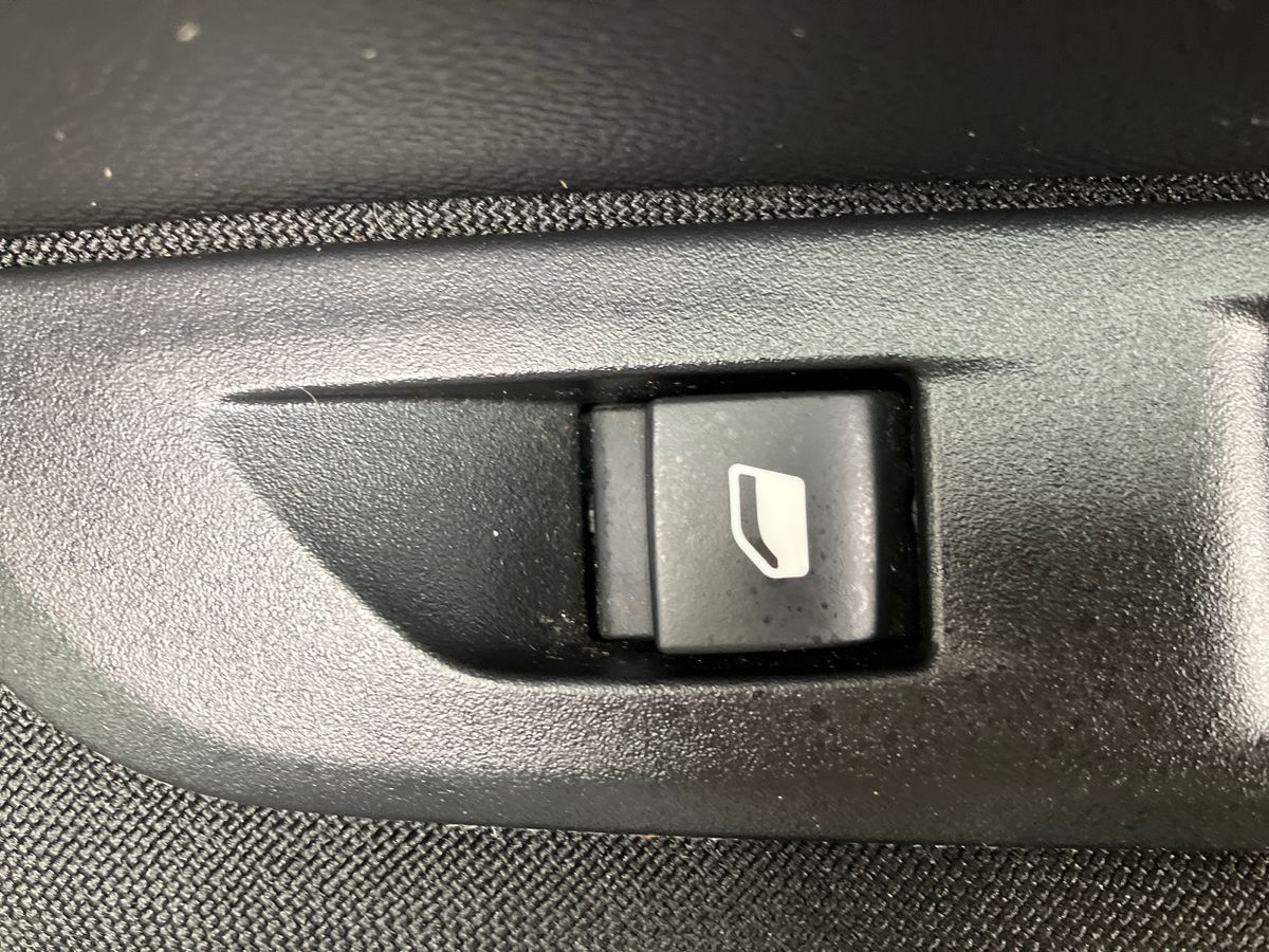 Used Peugeot 208 2024 for sale - 77051658: Photo 30