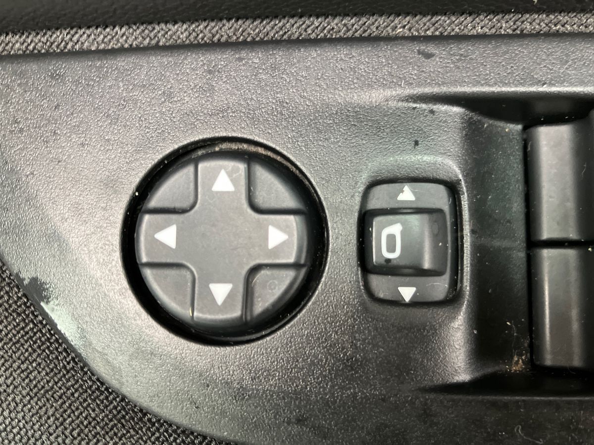 Used Peugeot 208 2024 for sale - 77051658: Photo 31