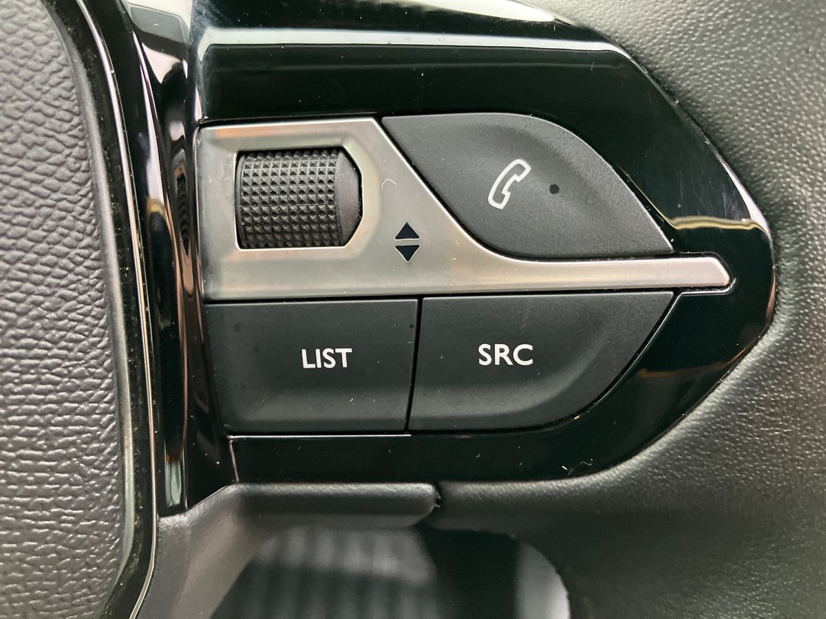 Used Peugeot 208 2024 for sale - 77051658: Photo 35