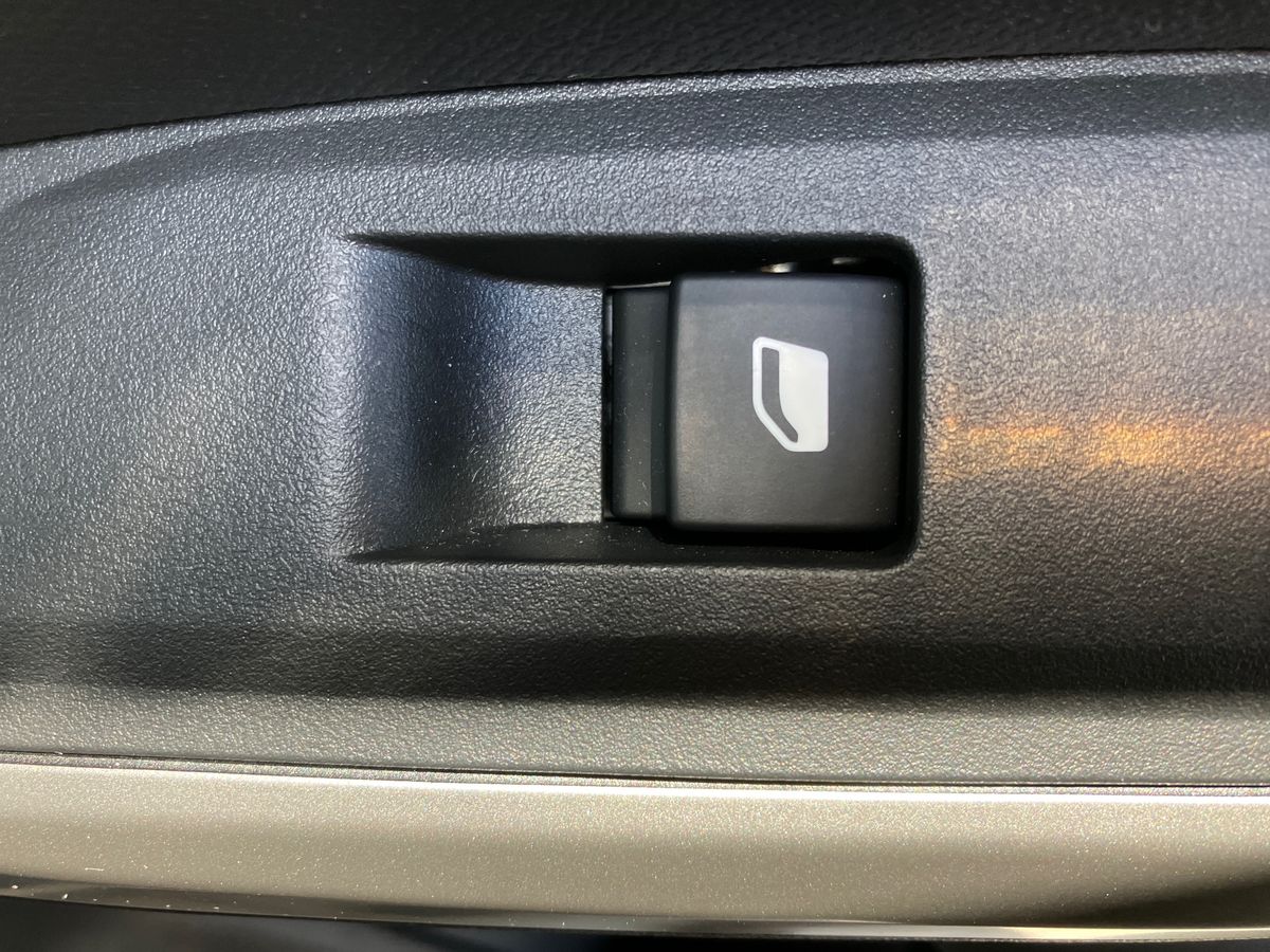 Used Peugeot 3008 2024 for sale - 75869093: Photo 28