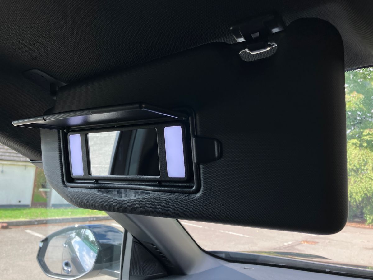 Used Peugeot 3008 2024 for sale - 75869093: Photo 43