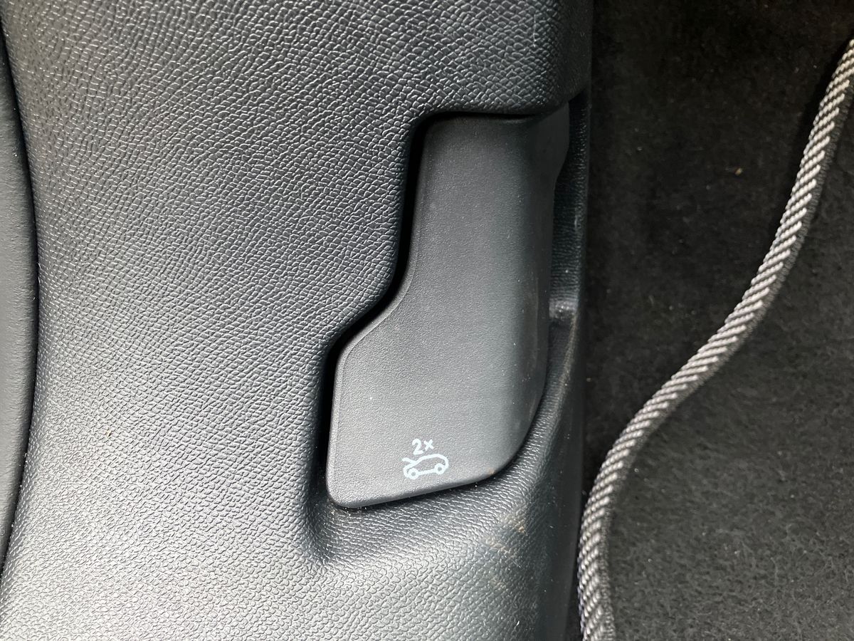 Used Peugeot 3008 2025 for sale - 76958007: Photo 27