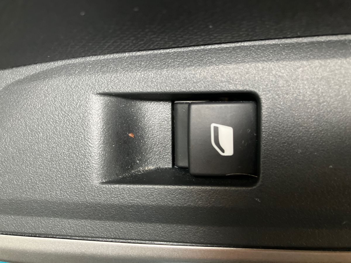 Used Peugeot 3008 2025 for sale - 76958007: Photo 30