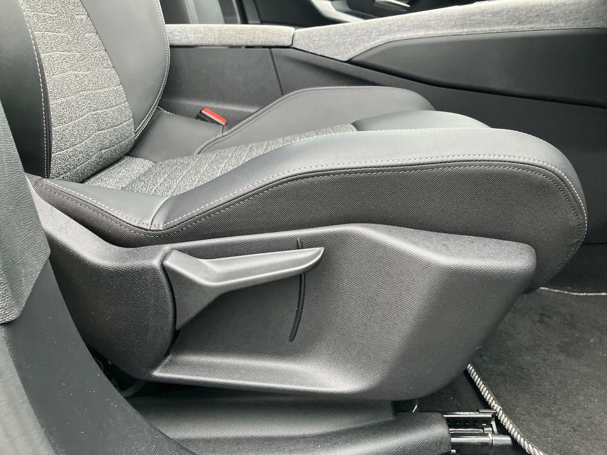 Used Peugeot 3008 2025 for sale - 76958007: Photo 32