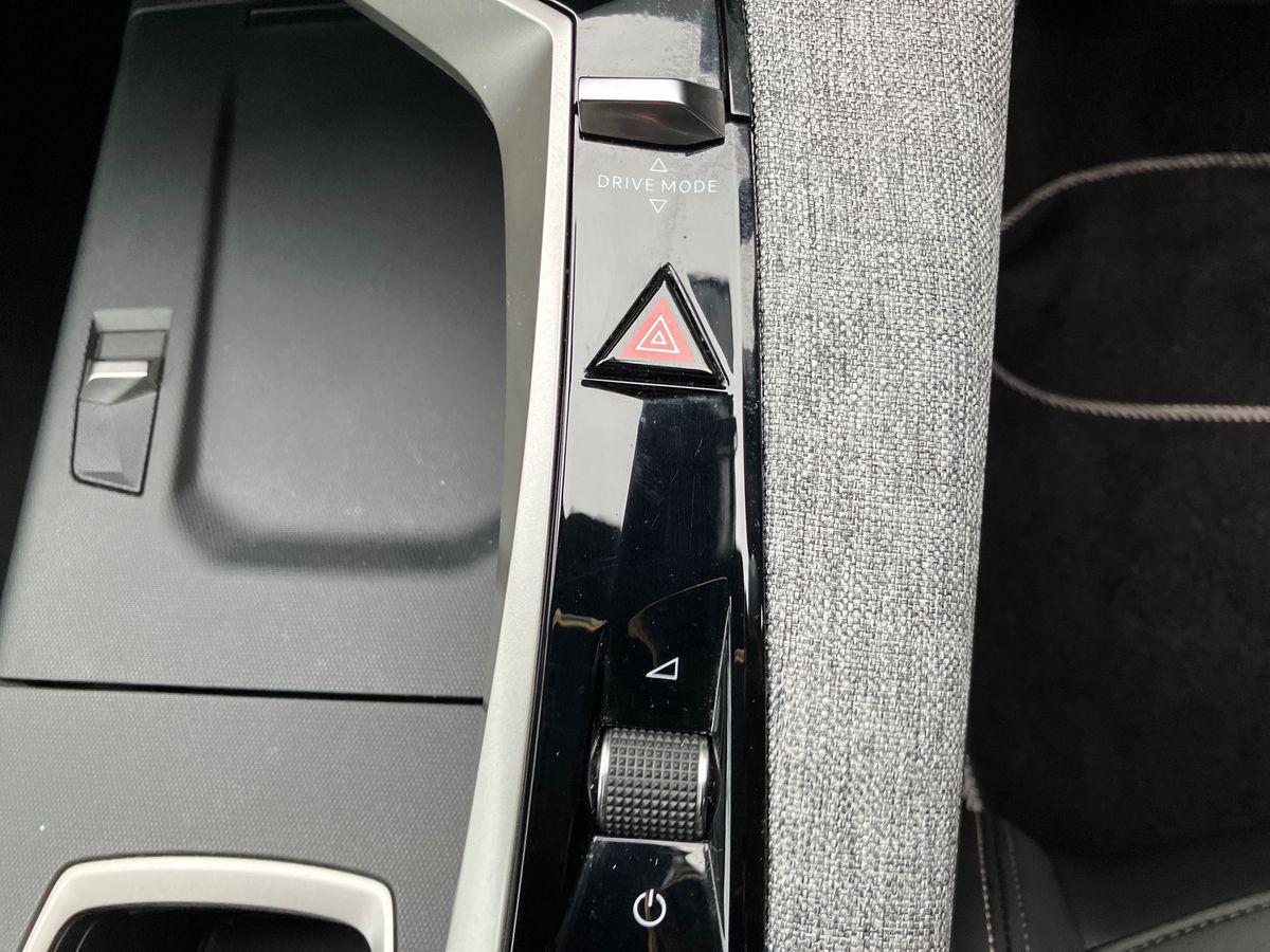 Used Peugeot 3008 2025 for sale - 76958007: Photo 42