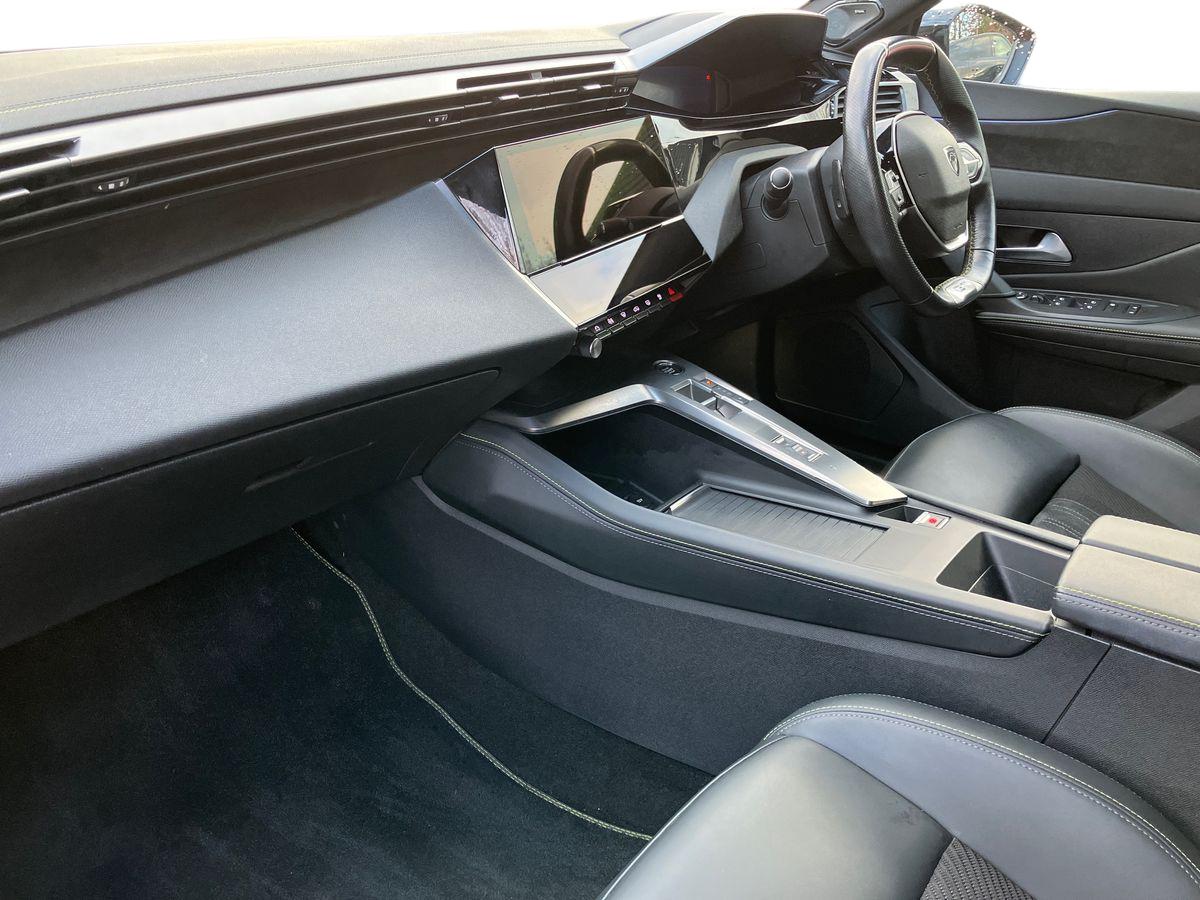 Used Peugeot 308 2022 for sale - 77051682: Photo 6