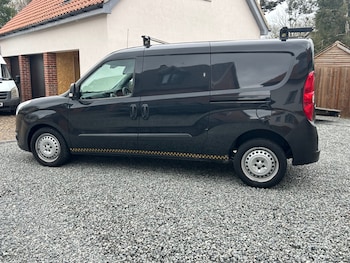 Used Vauxhall Combo 2017 for sale - 78078194: Photo