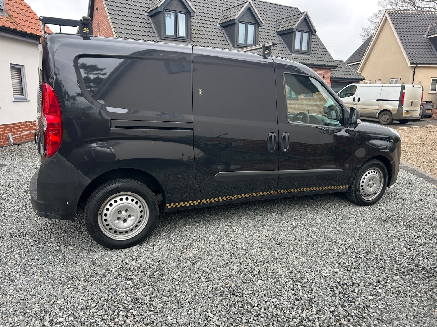 Used Vauxhall Combo 2017 for sale - 78078194: Photo 5