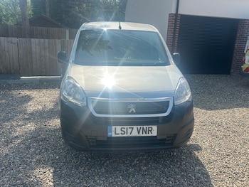 Used Peugeot Partner 2017 for sale - 78725083: Photo