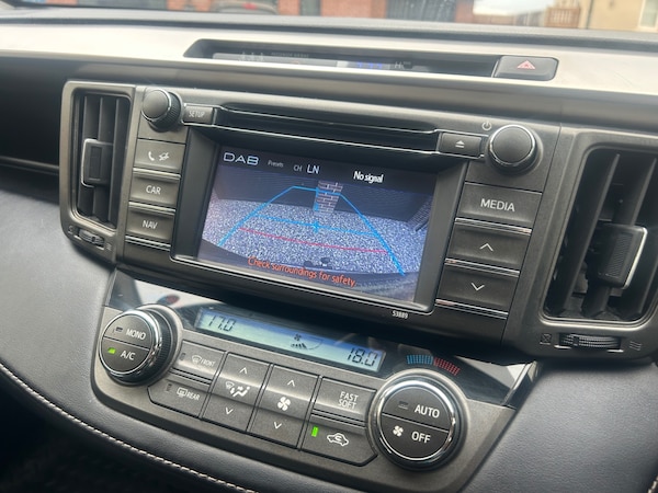 Used Toyota RAV4 2013 for sale - 75794279: Photo 10
