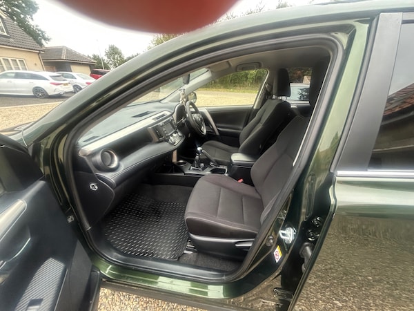 Used Toyota RAV4 2013 for sale - 75794279: Photo 8