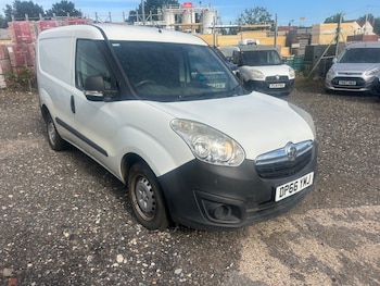 Used Vauxhall Combo 2016 for sale - 79045456: Photo
