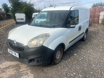 Used Vauxhall Combo 2016 for sale - 79045456: Photo