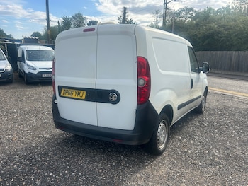 Used Vauxhall Combo 2016 for sale - 79045456: Photo
