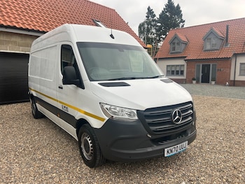 Mercedes-Benz - Sprinter