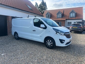 Used Vauxhall Vivaro 2015 for sale - 79636656: Photo