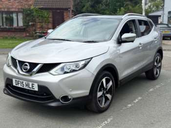 Used Nissan Qashqai 2015 for sale - 75032619: Photo