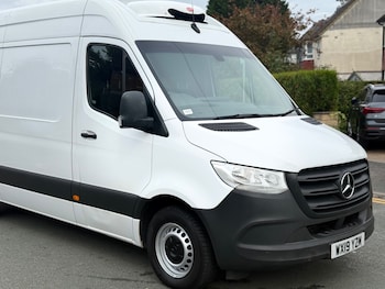 Mercedes-Benz - Sprinter