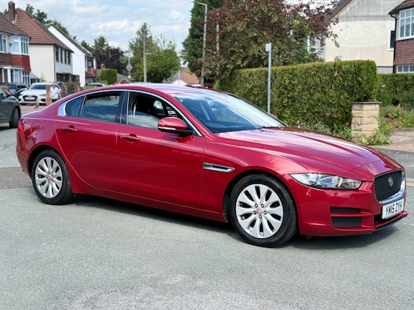 Used Jaguar XE 2015 for sale - 75084727: Photo 13
