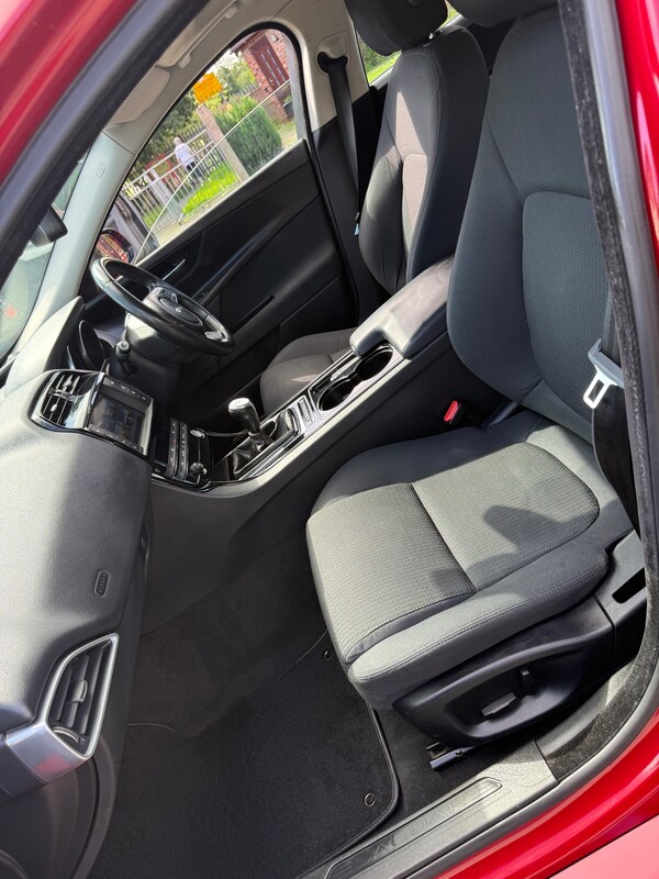 Used Jaguar XE 2015 for sale - 75084727: Photo 16