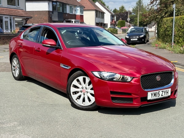 Used Jaguar XE 2015 for sale - 75084727: Photo 1