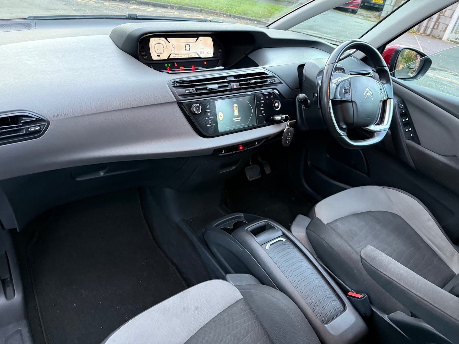 Used Citroen C4 Picasso 2014 for sale - 76780441: Photo 20