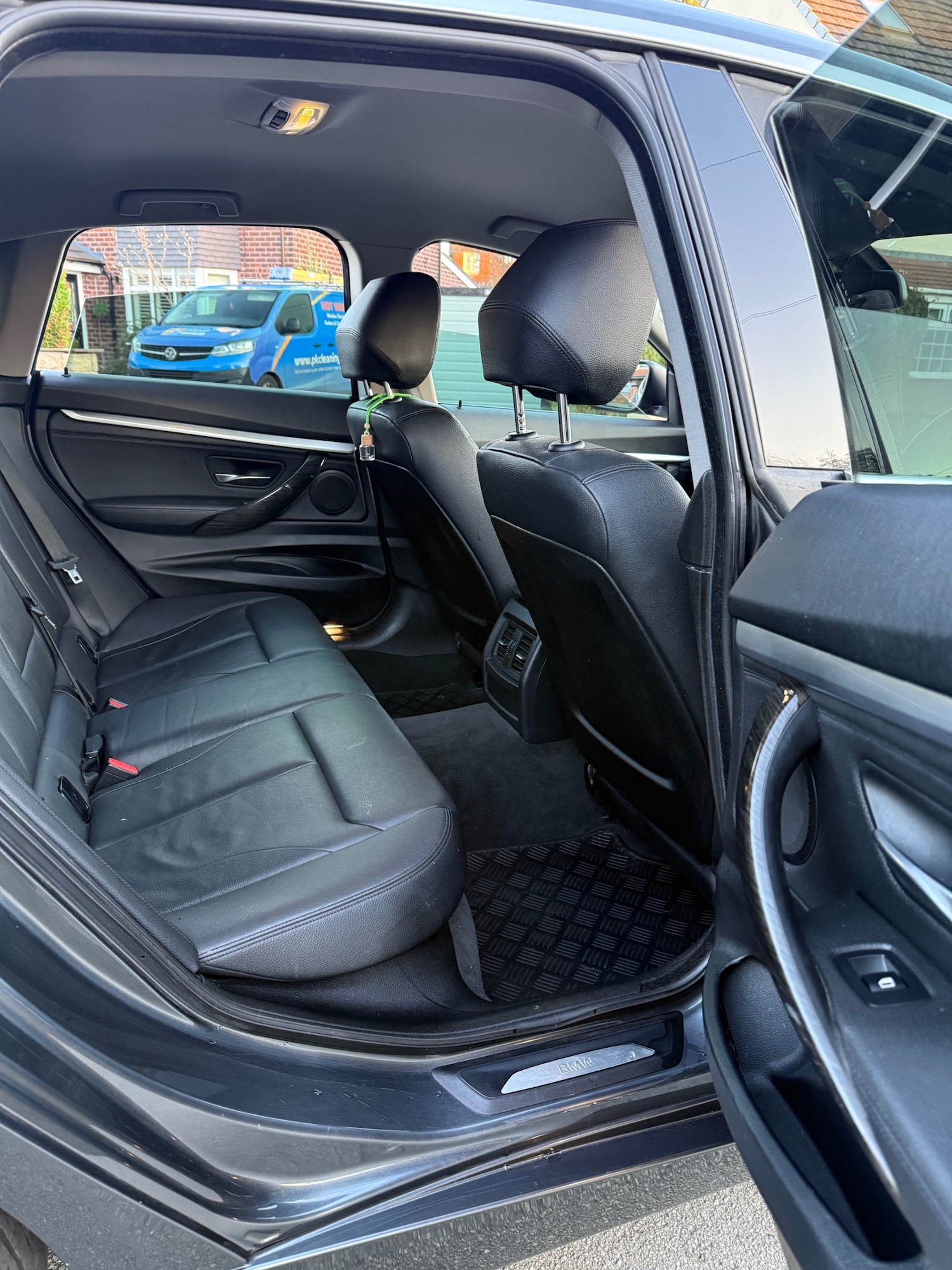 Used BMW 3 Series 2013 for sale - 76640380: Photo 27