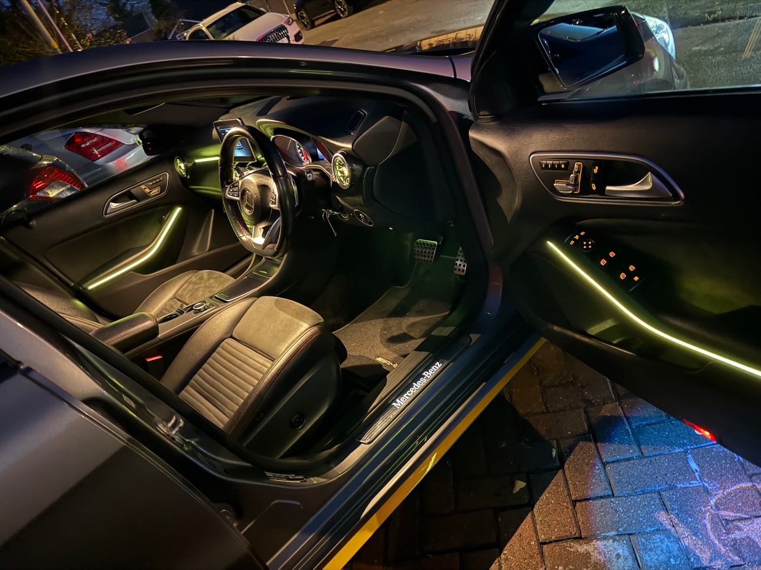 Used Mercedes-Benz A-Class 2016 for sale - 76640936: Photo 30