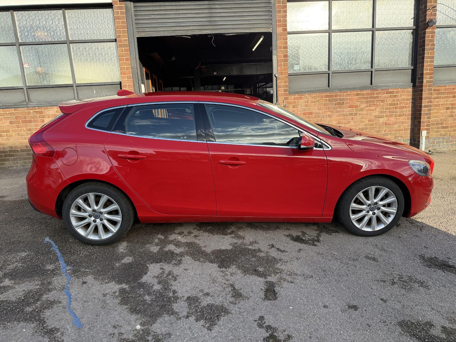 Used Volvo V40 for sale - 78007780: Photo 10