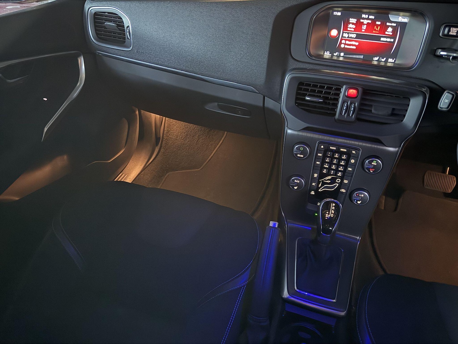 Used Volvo V40 for sale - 78007780: Photo 16