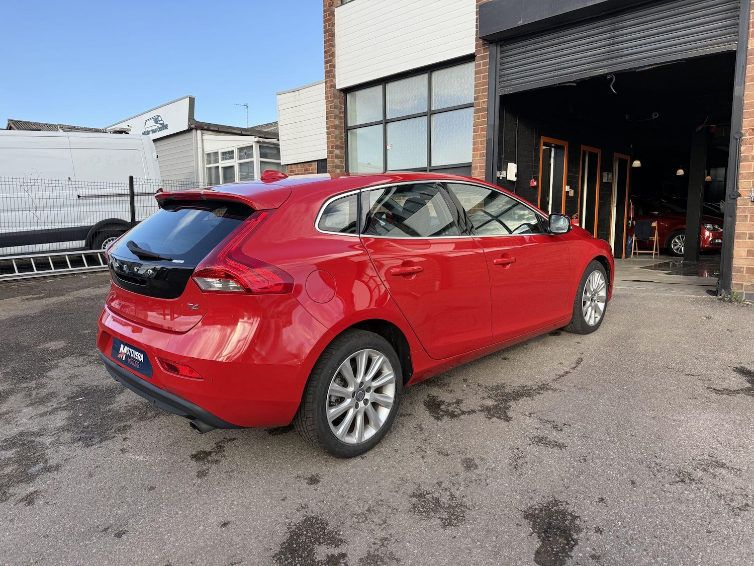 Used Volvo V40 for sale - 78007780: Photo 3