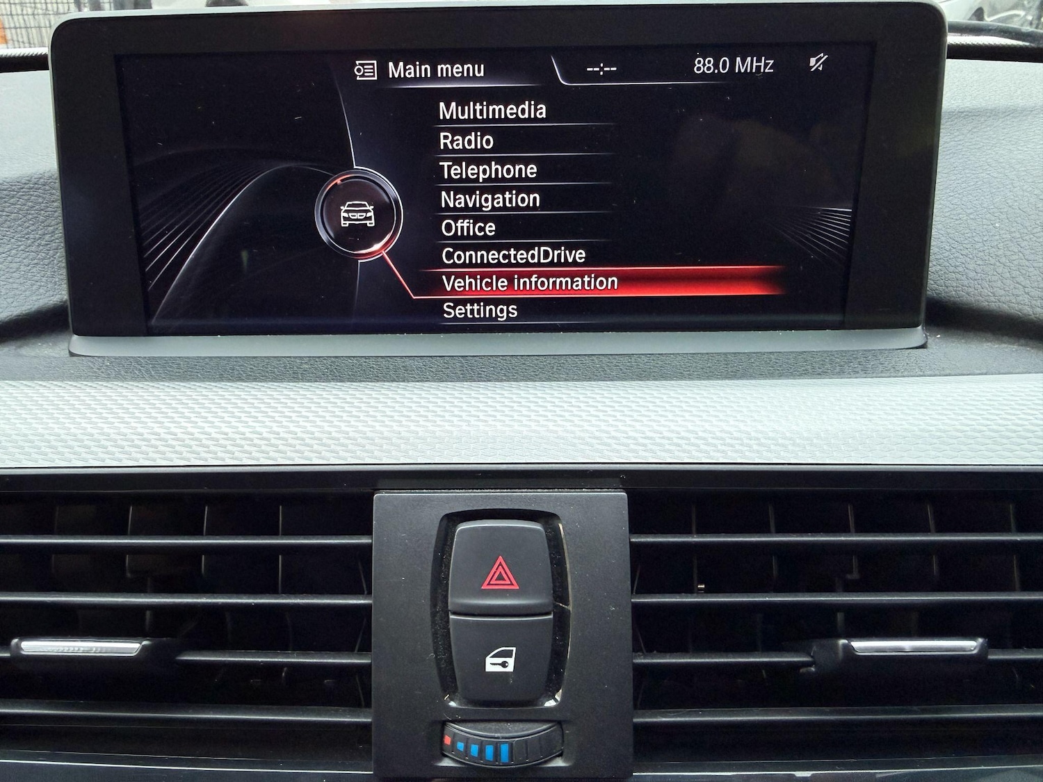 Used BMW 3 Series for sale - 78087163: Photo 28