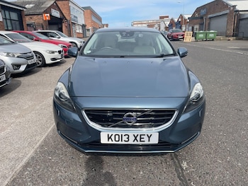 Used Volvo V40 2013 for sale - 79169392: Photo