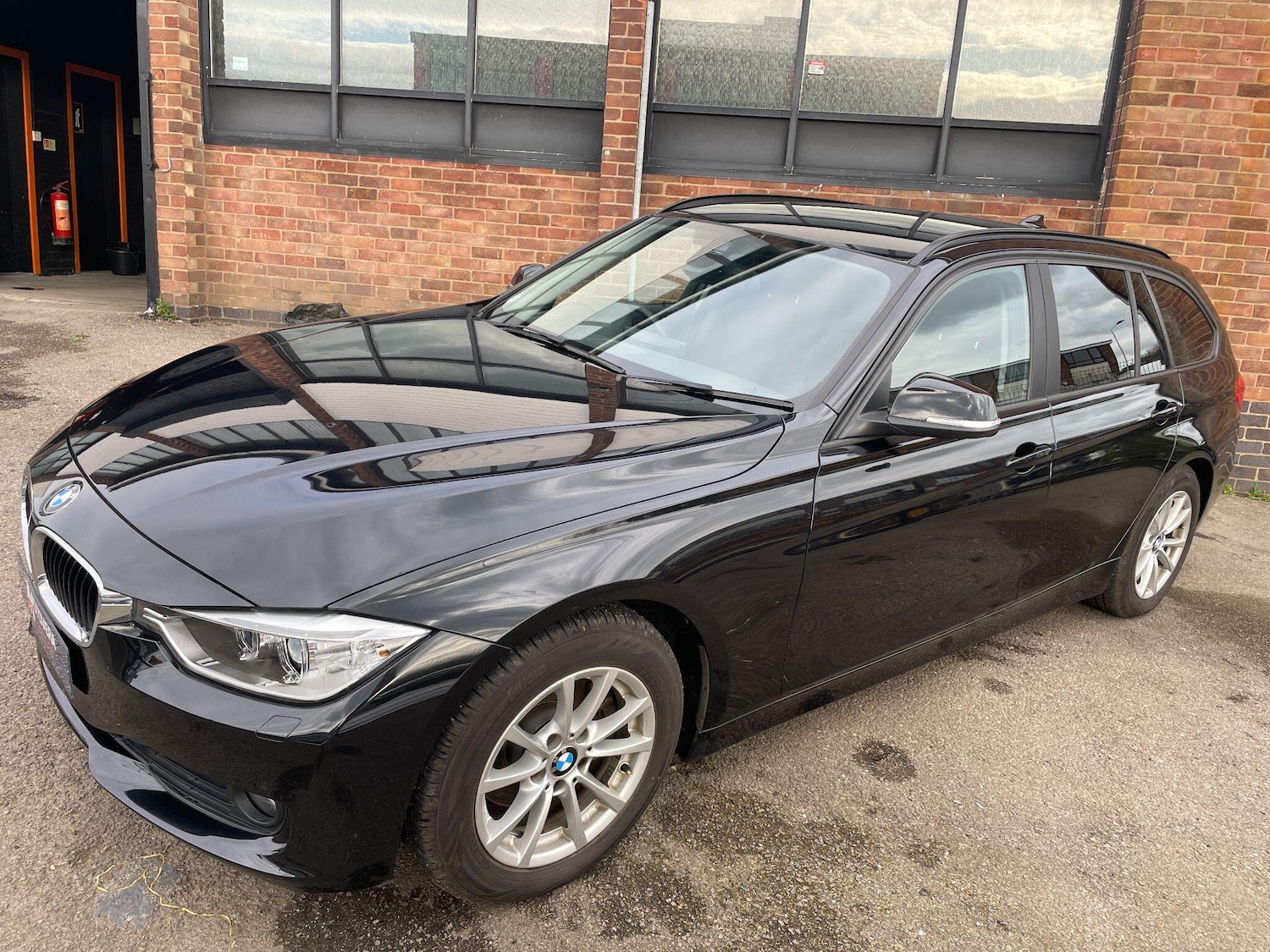 Used BMW 3 Series for sale - 78047782: Photo 3