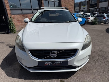 Used Volvo V40 2015 for sale - 78684753: Photo