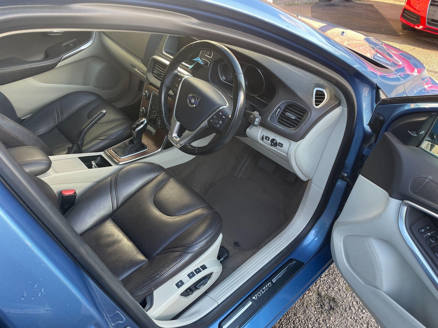 Used Volvo V40 for sale - 78007235: Photo 12