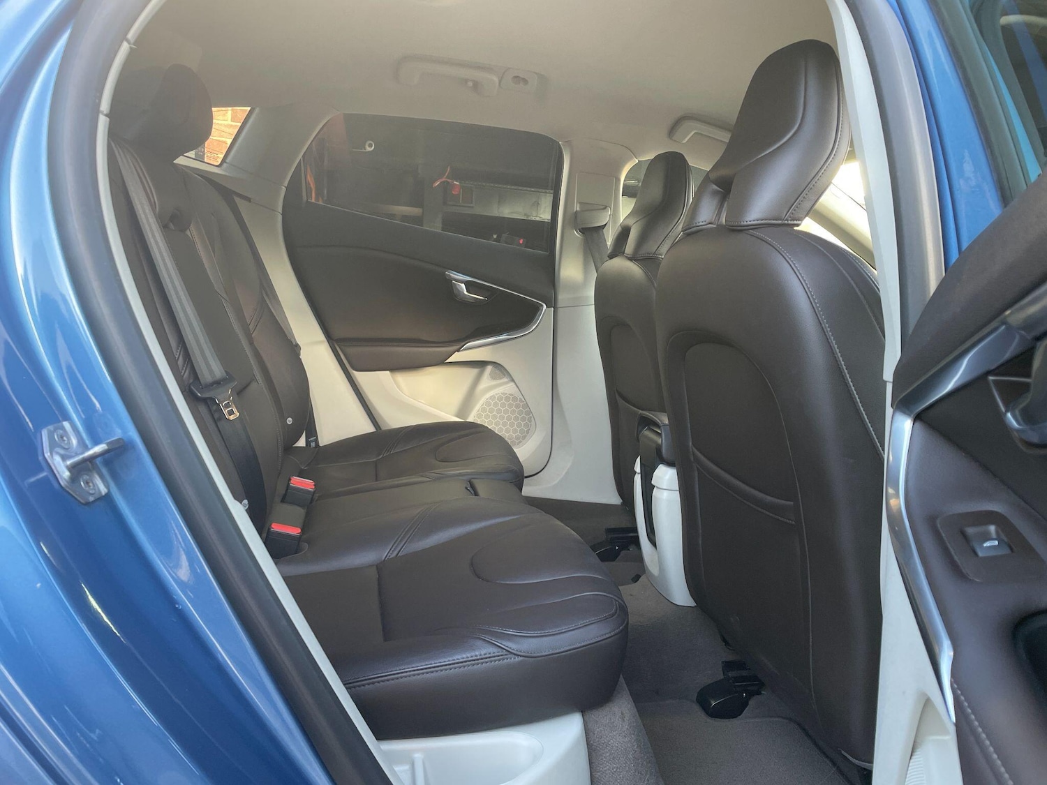 Used Volvo V40 for sale - 78007235: Photo 15