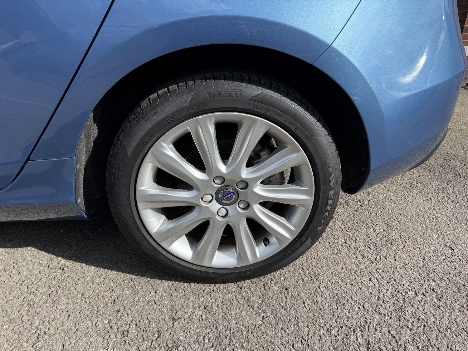 Used Volvo V40 for sale - 78007235: Photo 32