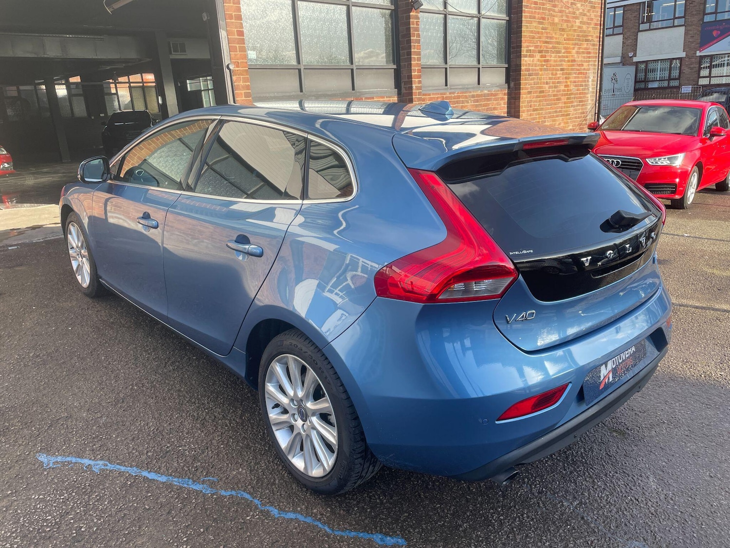 Used Volvo V40 for sale - 78007235: Photo 4