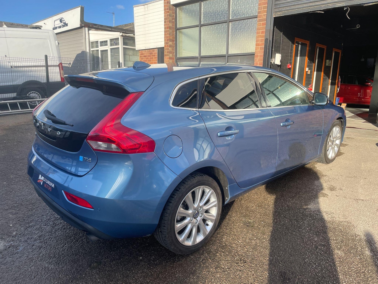 Used Volvo V40 for sale - 78007235: Photo 9