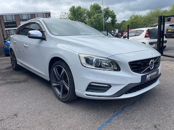 Used Volvo V60 2014 for sale - 78684487: Photo