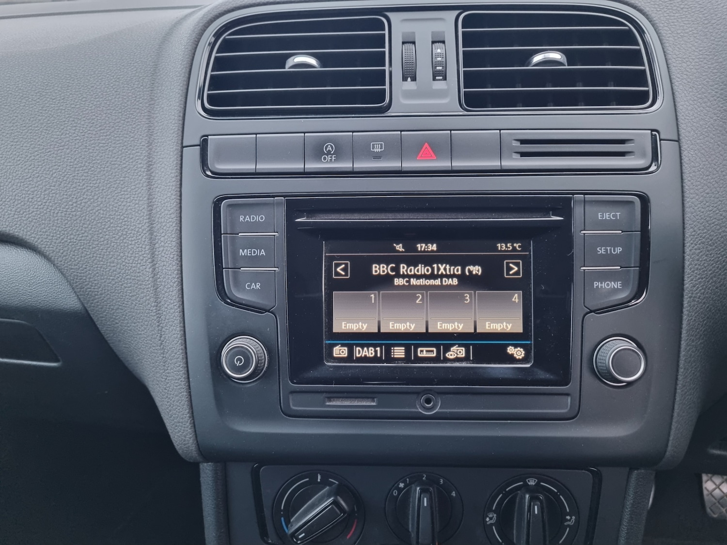 Used Volkswagen Polo 2017 for sale - 76347088: Photo 19