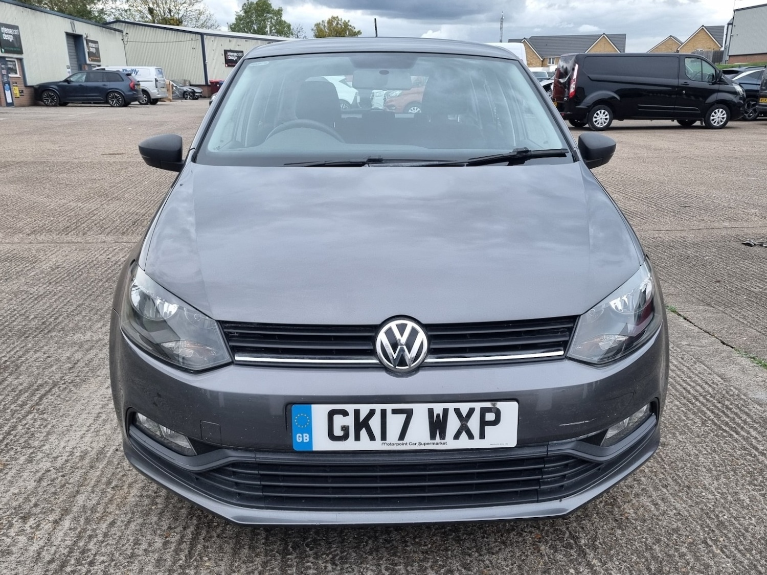 Used Volkswagen Polo 2017 for sale - 76347088: Photo 3