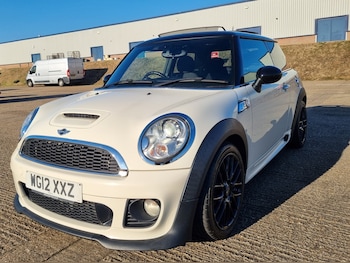 MINI - Hatch