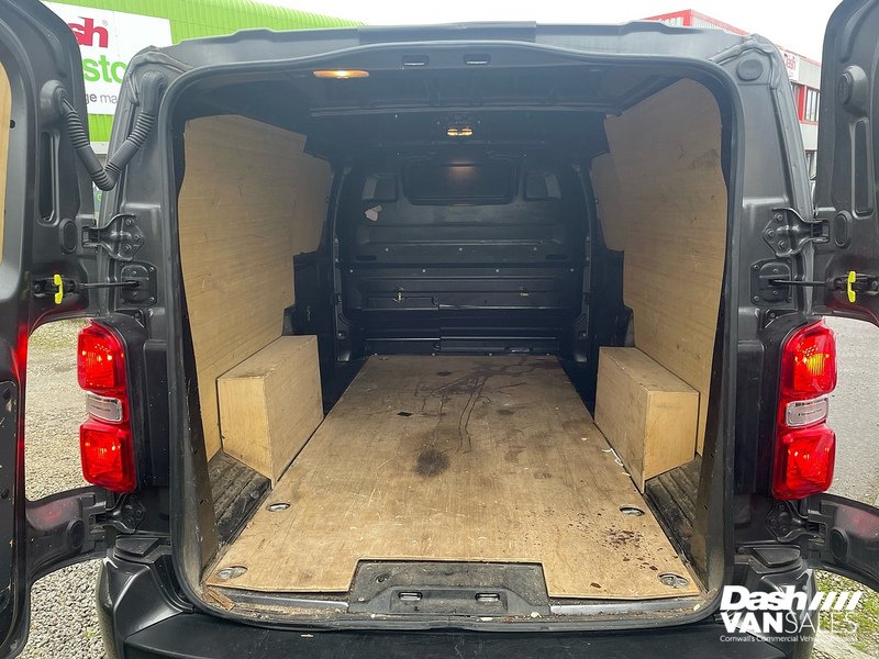 Used Vauxhall Vivaro 2023 for sale - 77979813: Photo 7