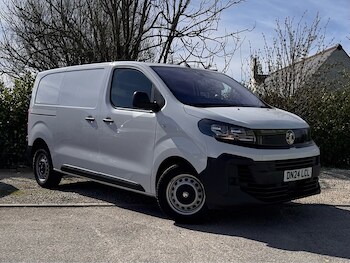 Used Vauxhall Vivaro 2024 for sale - 77776310: Photo