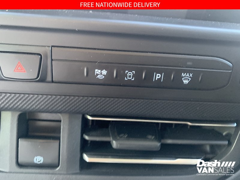 Used Ford Transit Custom 2024 for sale - 76157824: Photo 20